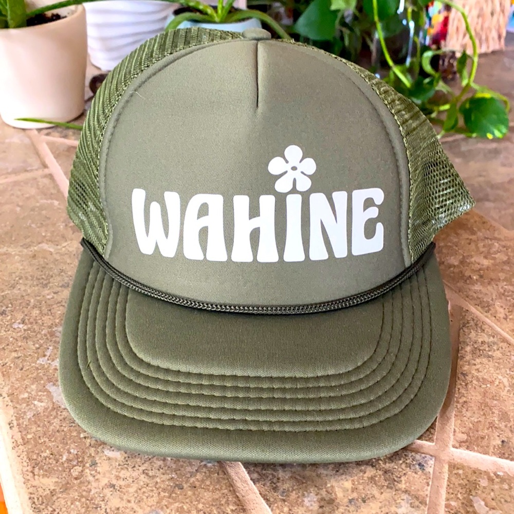 New Green Hawaiian Trucker Hat